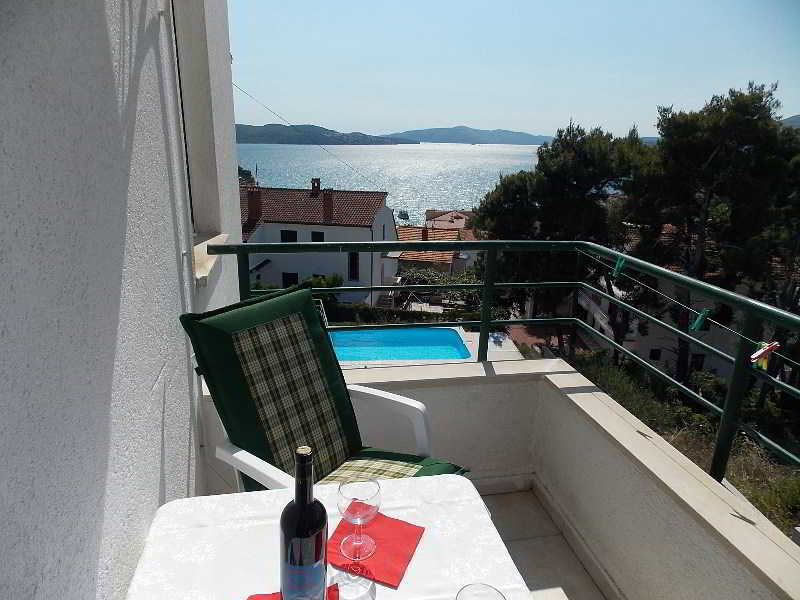 Apartments Villa Goja Trogir Extérieur photo